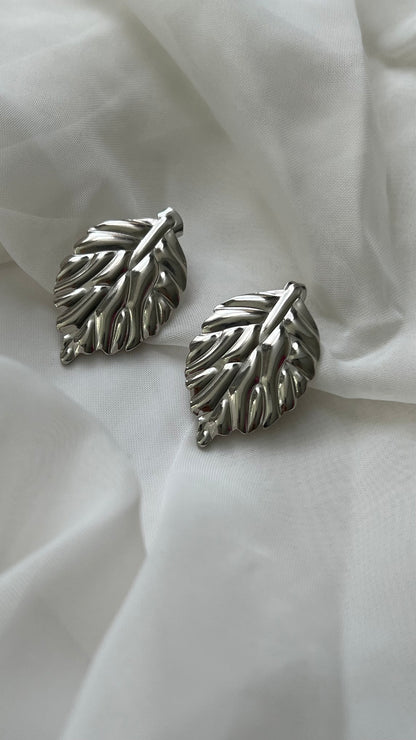 Aretes “Fall” plateados