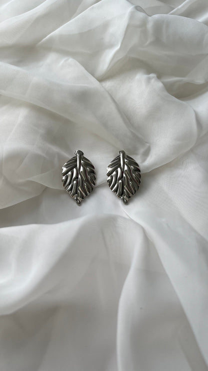 Aretes “Fall” plateados